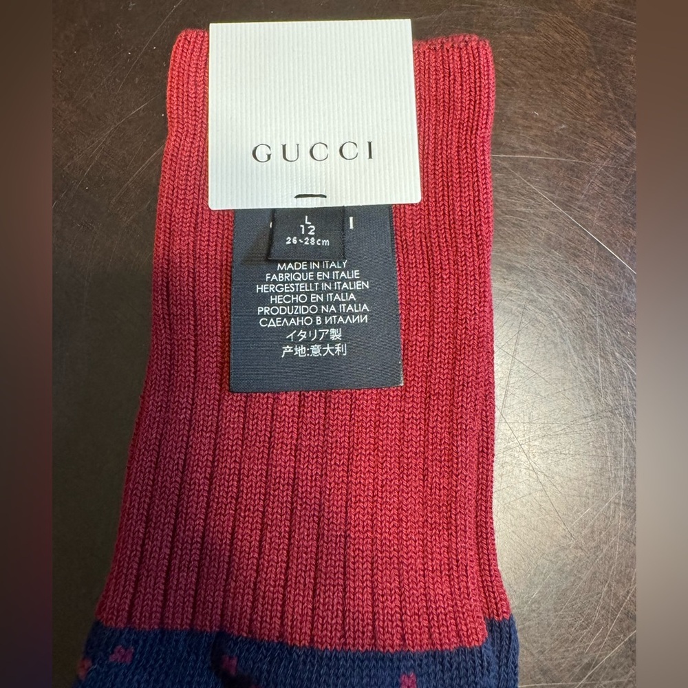 New Authentic Gucci GG Supreme Logo Navy Red Socks Size L - Picture 13 of 14